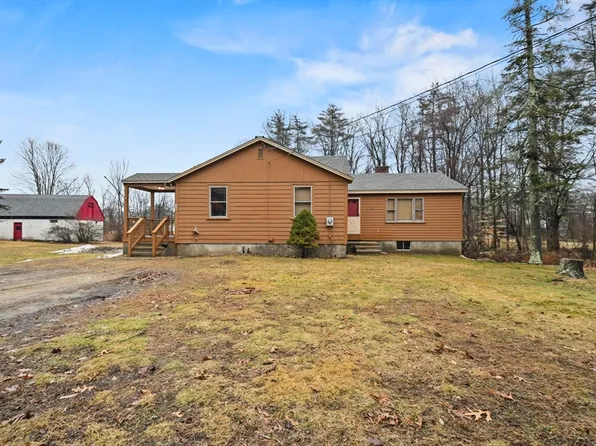 148 Lunenburg Rd, Townsend, MA 01474