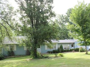 112 Maple Ln, Ballwin, MO 63011