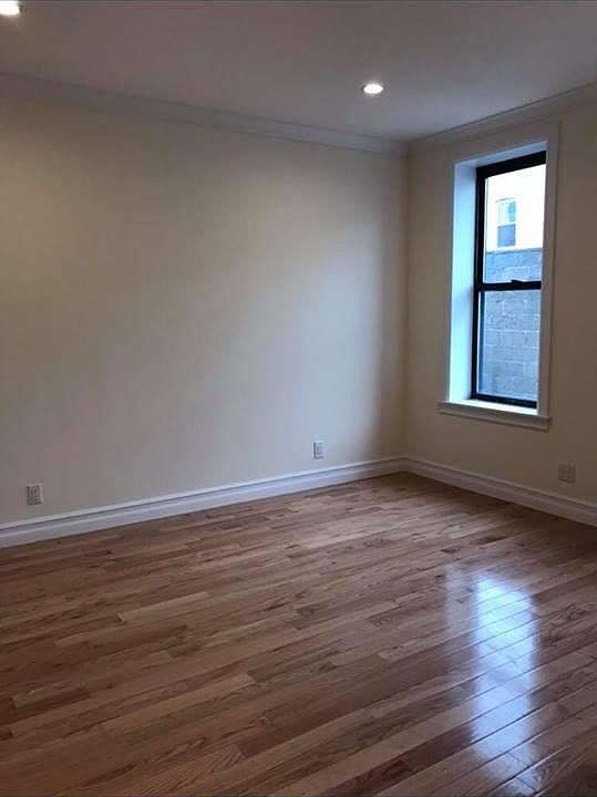 1st image of 1045 65th St #A23