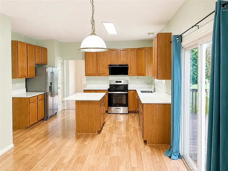 1619 Norman Dr — Photo 13