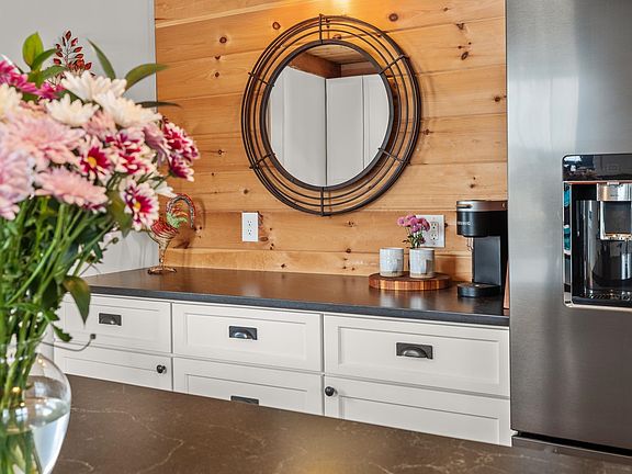 5th image of 536 Upper Rogers Road