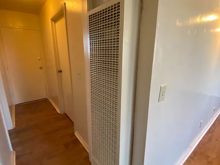 176 Palm Avenue — Photo 2
