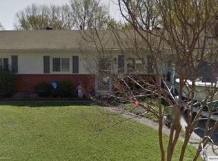 634 Nottingham Dr, Hampton, VA 23669