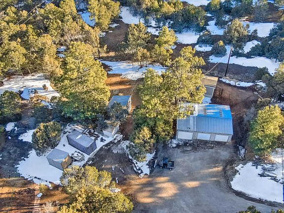 4th image of 17 Whippoorwill Ln