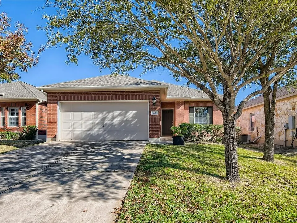 271 Housefinch Loop