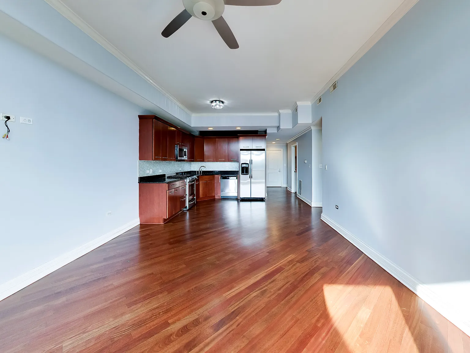 3 bed, 1500 sqft, $2,600 — Photo 2