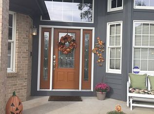 11151 Anderson Lake Dr, Granger, IN 46530