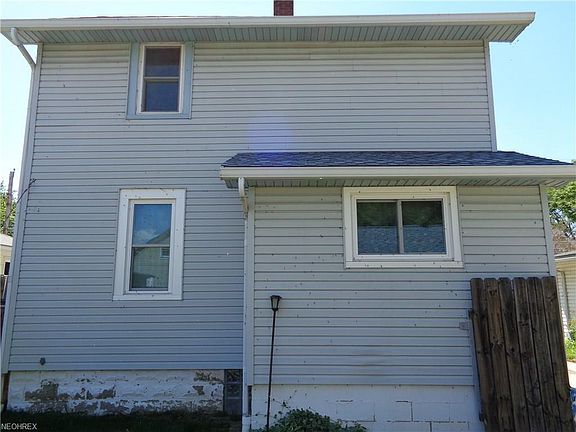 5th image of 1321 Lakeview Ave