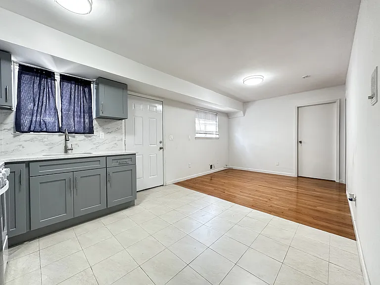 664 Travis Ave #1F — Photo 2