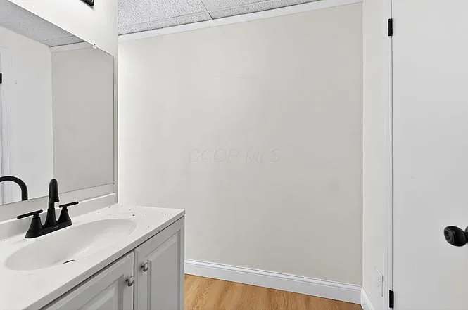 409 Ryan Ave #B — Photo 9