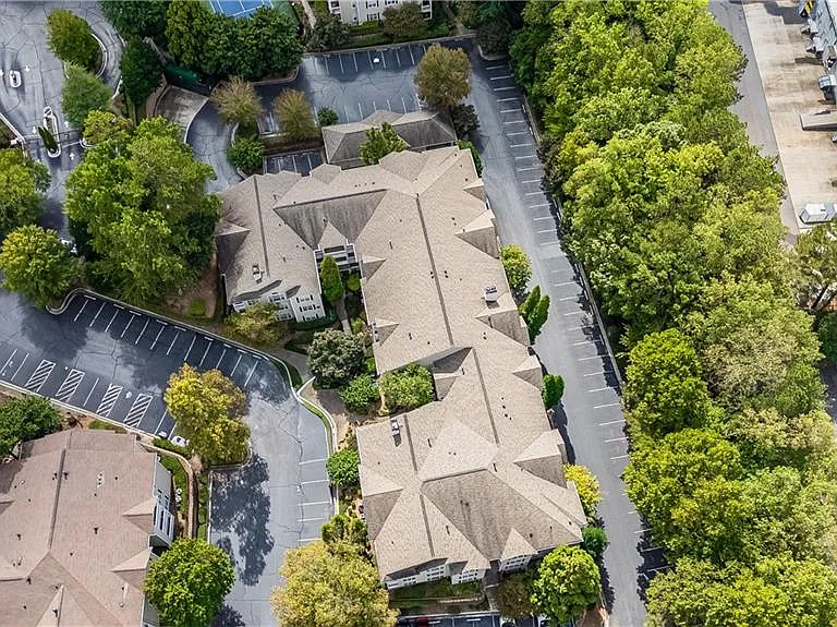 1250 Parkwood Cir SE #2201 — Photo 44
