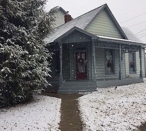 Winter 438 Green Road
