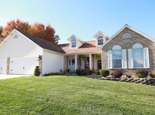 2 Kentucky Blue Ridge Ct, Saint Charles, MO 63303