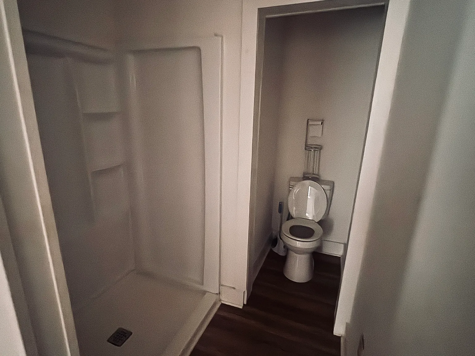 2 bed, 1.5 bath, 1400 sqft, $1,100 — Photo 2