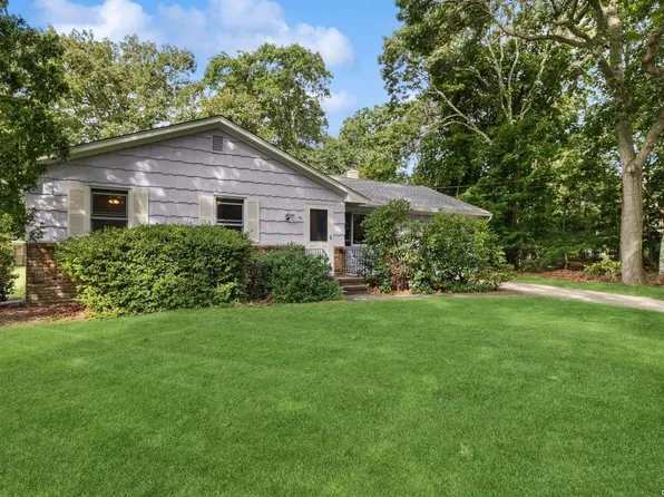 45 Yale Drive, Hampton Bays, NY 11946