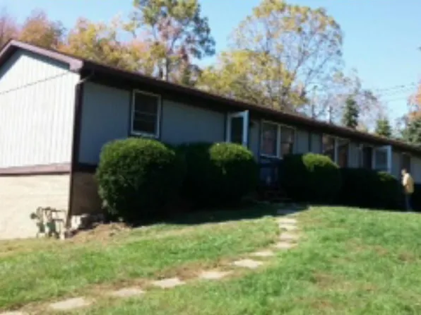 7233 Huck Cir NW, North Canton, OH 44720