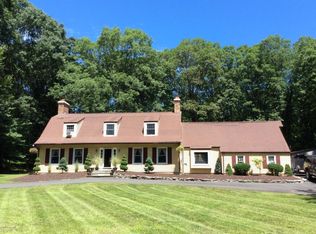 3360 Parker Ln, East Stroudsburg, PA 18301