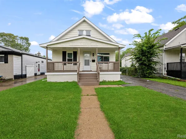 16266 Evergreen Ave, Eastpointe, MI 48021