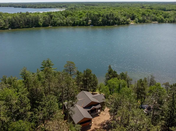 1090 Rainy Lake Dr NW, Backus, MN 56435