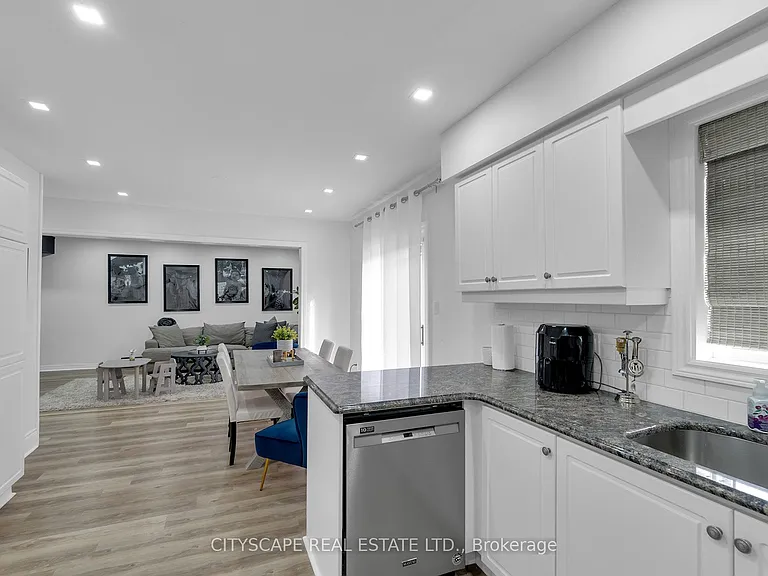 6421 Donway Dr — Photo 12