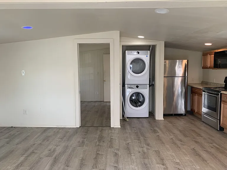 302B Fairmount Ave — Photo 4