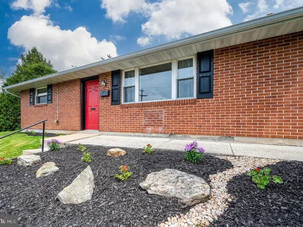 1392 New Holland Rd, Reading, PA 19607
