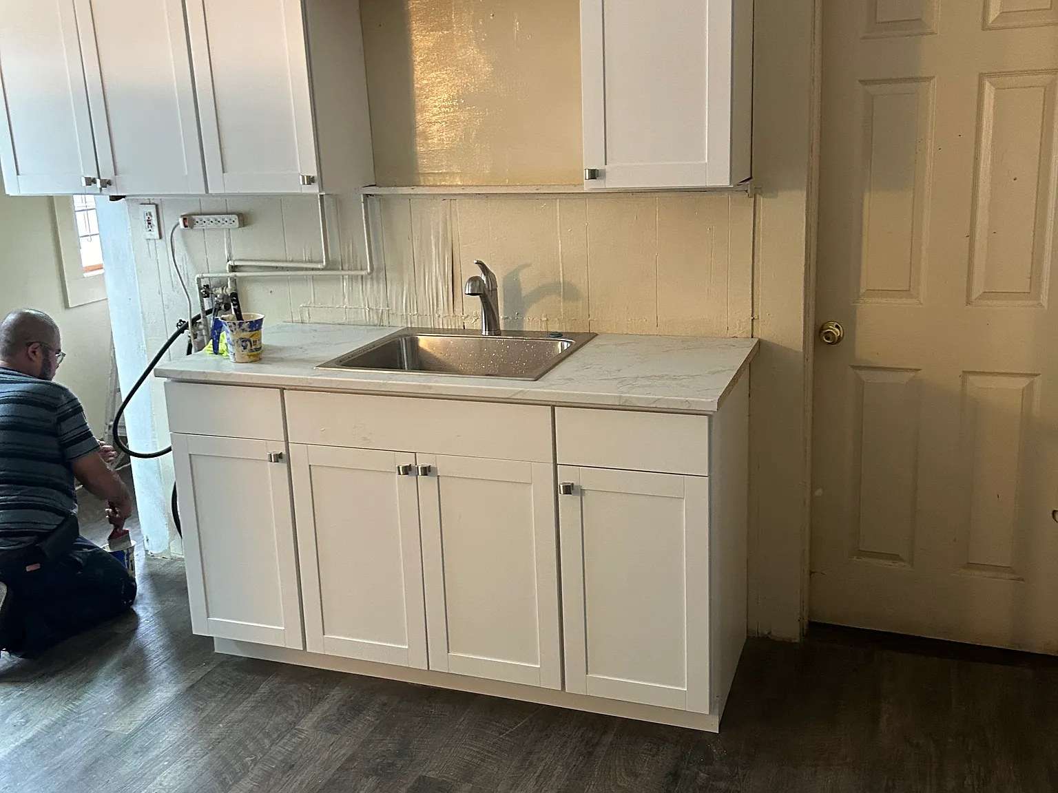 4 bed, 1700 sqft, $2,400 — Photo 3