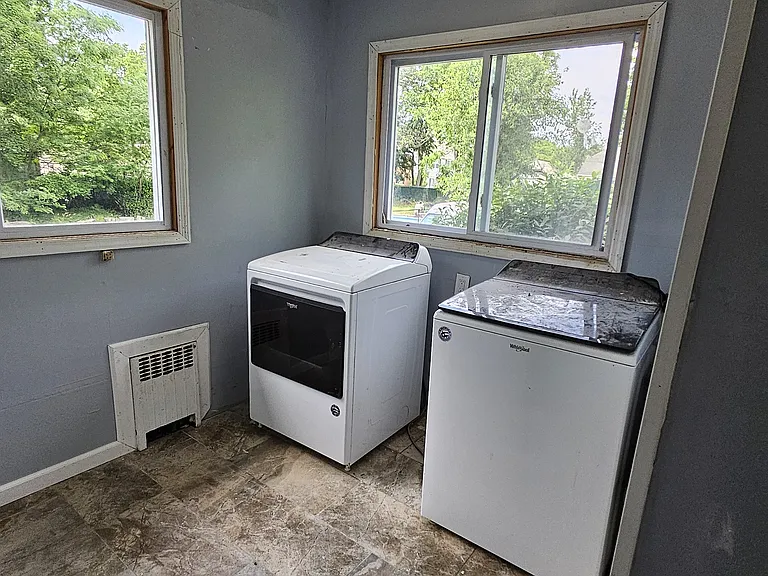 62 E Main St #3 — Photo 10