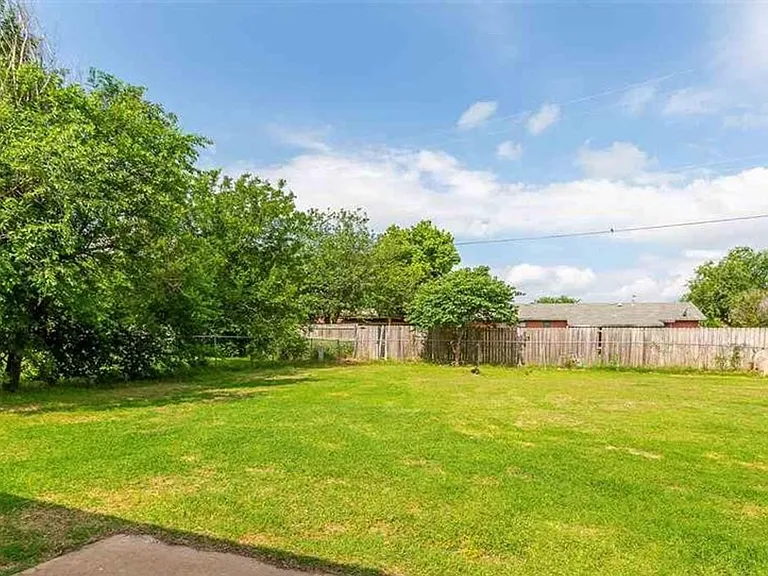 4724 NW Ridgecrest Dr — Photo 31