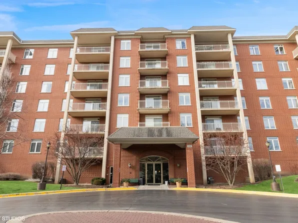 8300 Callie Ave Unit 611, Morton Grove, IL 60053
