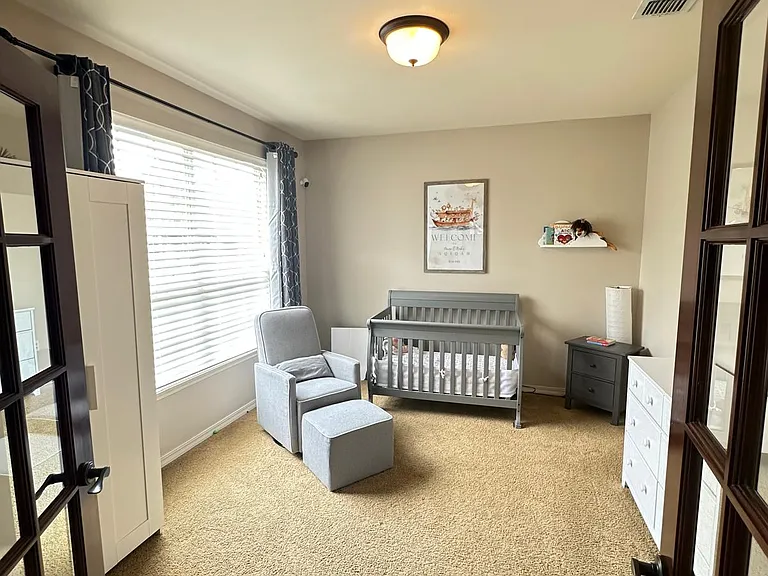 200 Grey Eagle Dr — Photo 13