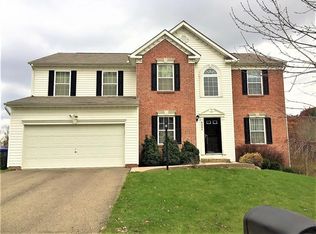 8006 Maureen Dr, Cranberry Twp, PA 16066
