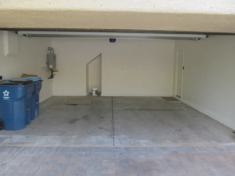 8513 Orly Ave — Photo 42