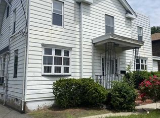 426 Saddle River Rd, Saddle Brook, NJ 07663