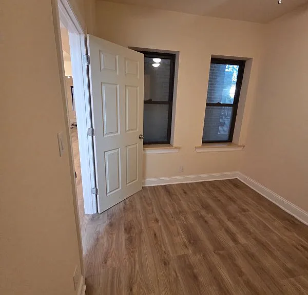 416 S Homan Ave #1 — Photo 5