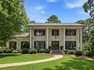 2563 Fairoaks Rd, Decatur, GA 30033