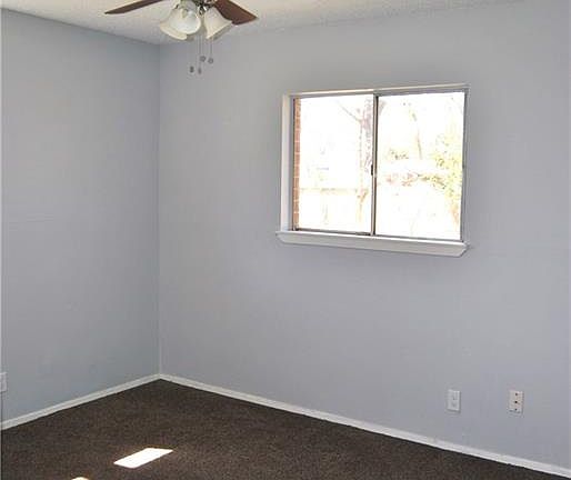 5th image of 963 E Humphreys St #B