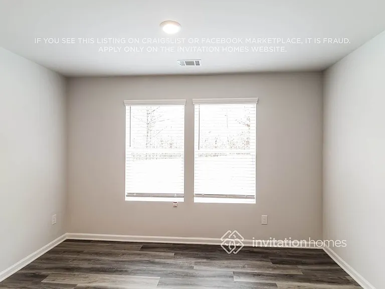 413 Amelia Ln — Photo 8