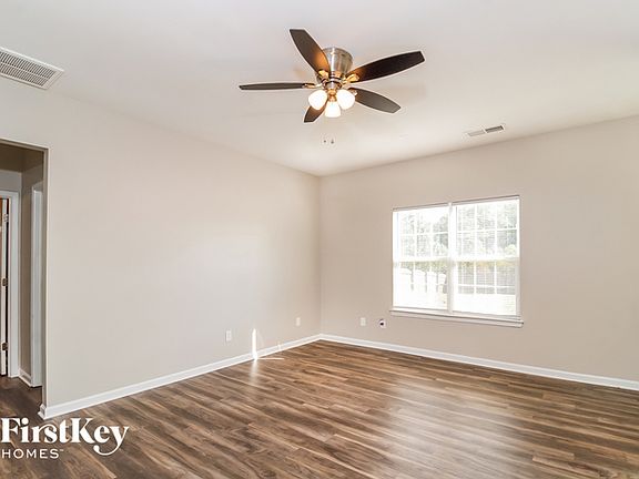 3rd image of 1005 Brushy Fork Dr