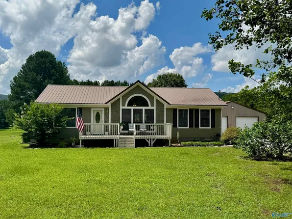 292 J B Hawkins Rd, Gurley, AL 35748