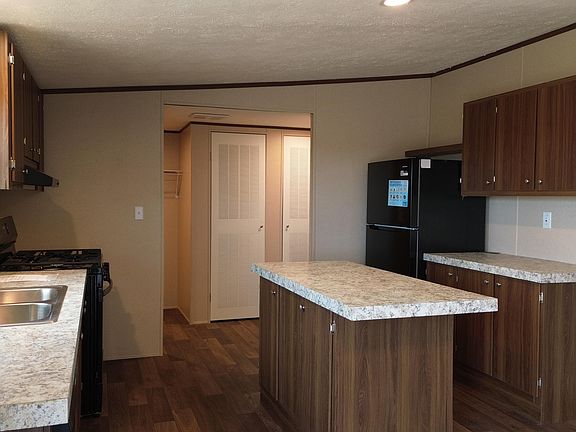 4th image of 806 24th St SW