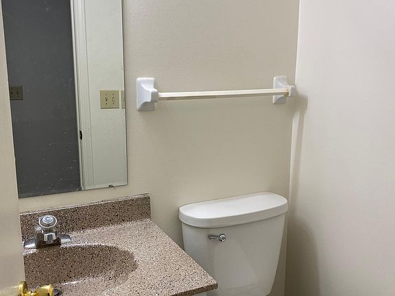 4th image of 7752 Betsy Ross Cir