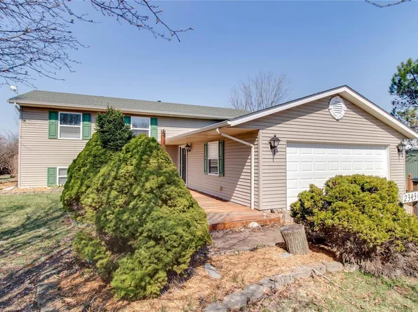 23430 Briar Dr, Elsah, IL 62028