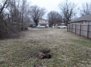 2538 W Madison St, Springfield, MO 65802