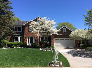 41847 Waterfall Rd, Northville, MI 48168