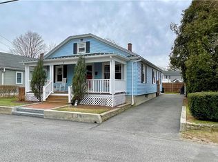 5 High St, Smithfield, RI 02917