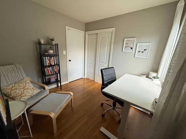 3rd bedroom, excellent office or nursery