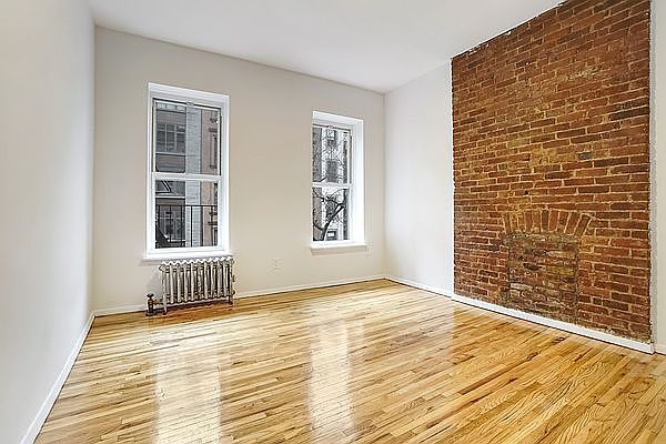 1st image of 321 W 47th St APT 3B