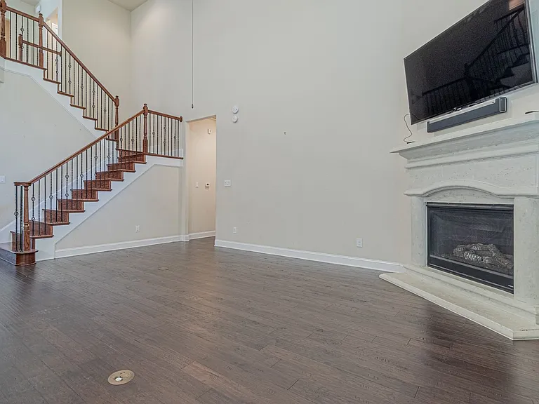 2727 Sonata Park — Photo 11
