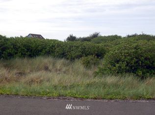 1233 Ocean Shores Blvd SW, Ocean Shores, WA